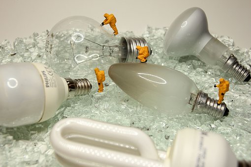 5 lý do chúng ta nên thay thế và sử dụng đèn LED thay thế cho đèn huỳnh quang